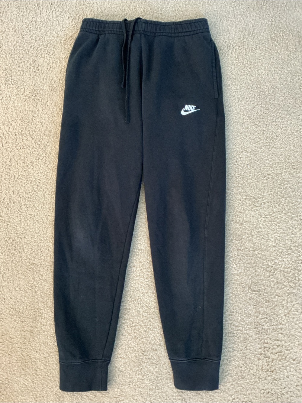 Nike Men’s Club Fleece Black Sweatpants - size S